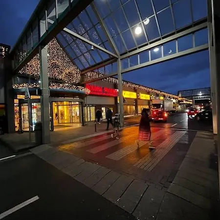 Exklusive Penthouse Zentral Mit Blick Auf Weser Βρέμη