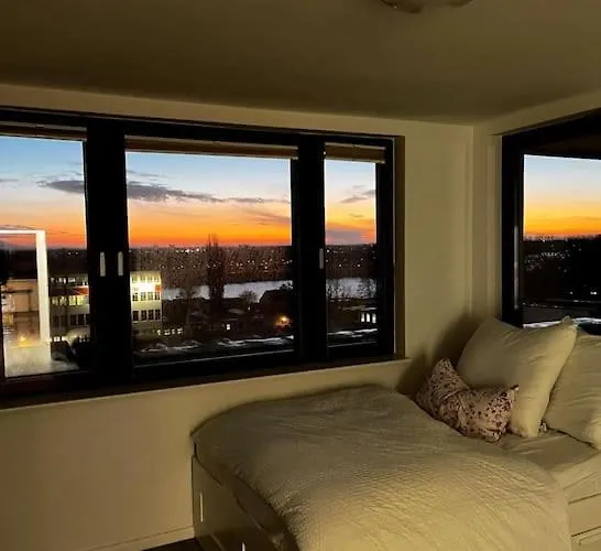 Exklusive Penthouse Zentral Mit Blick Auf Weser Brema